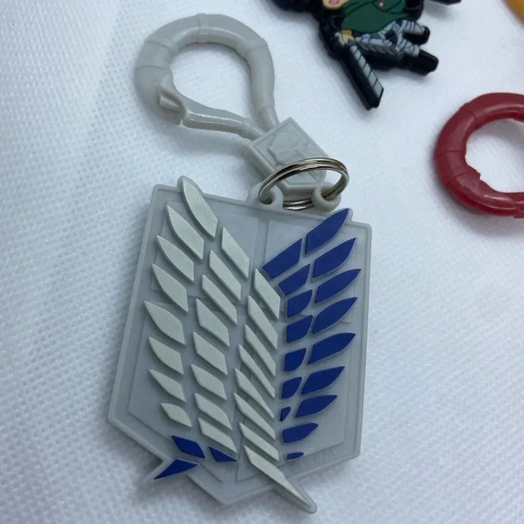 Attack on Titan - Blind Bag Lot ( No Longer Blind) Eren, Colossal Titan & Scout - Picture 2 of 6